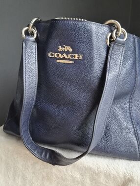 Coach Jes Tote Navy Blue Pebble Leather Shoulder Bag - Style 76701